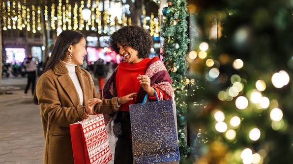PwC Holiday Outlook